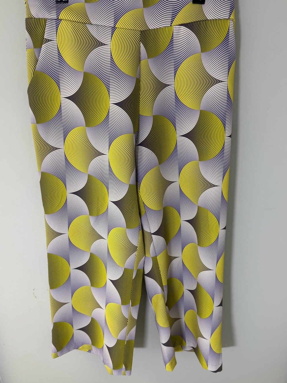 Women’s Wide-Leg Capris in Yellow & White Geometric Print